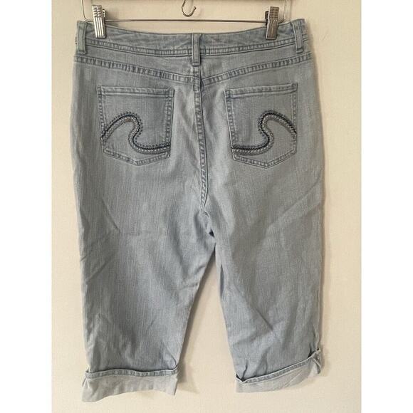 Chicos Platinum Womens Size 2 Crop Jeans Light Wash Embroidered Pockets Stretch - Picture 6 of 12
